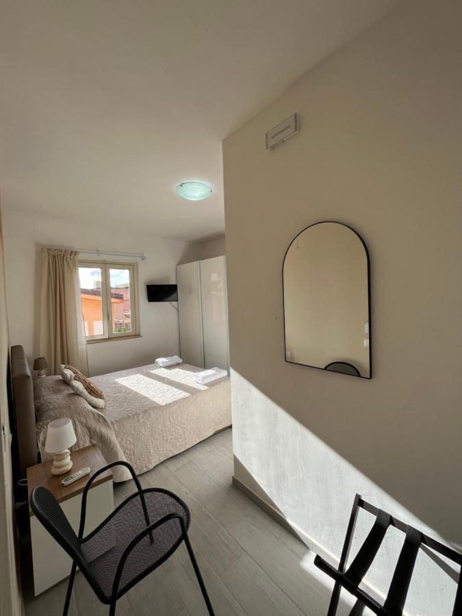 La Dependance Aparthotel Scilla Bagian luar foto