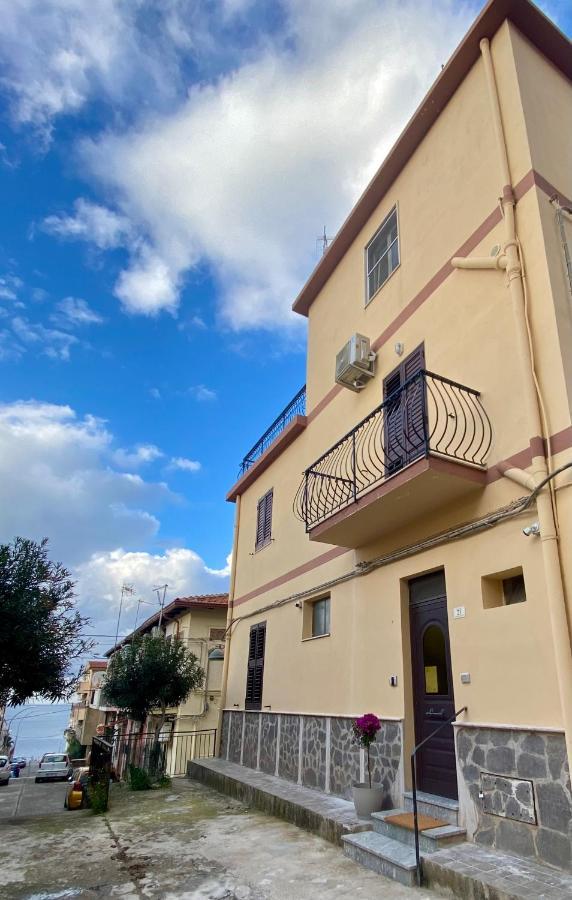 La Dependance Aparthotel Scilla Bagian luar foto