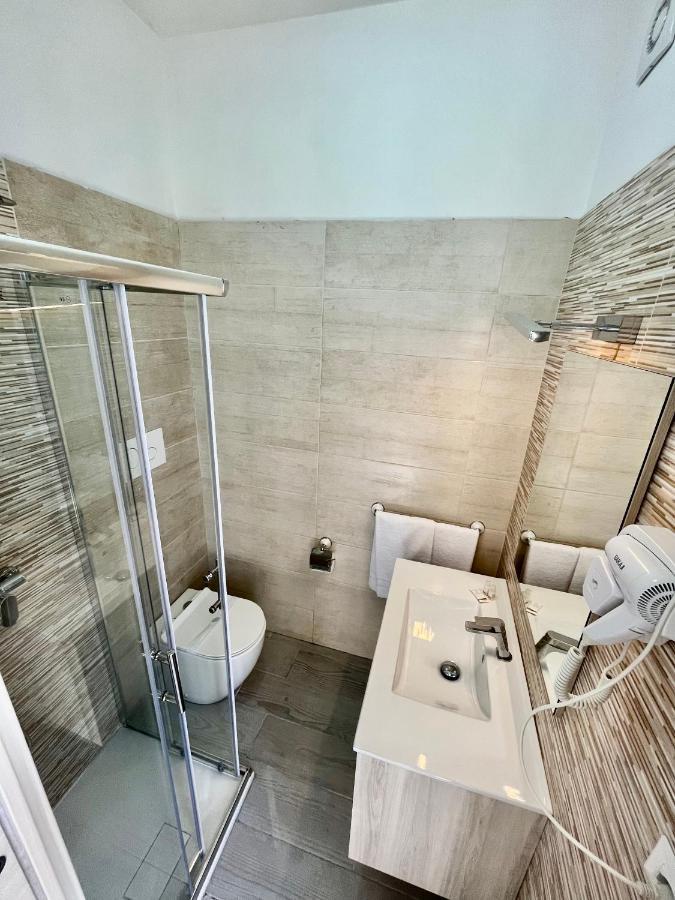 La Dependance Aparthotel Scilla Bagian luar foto