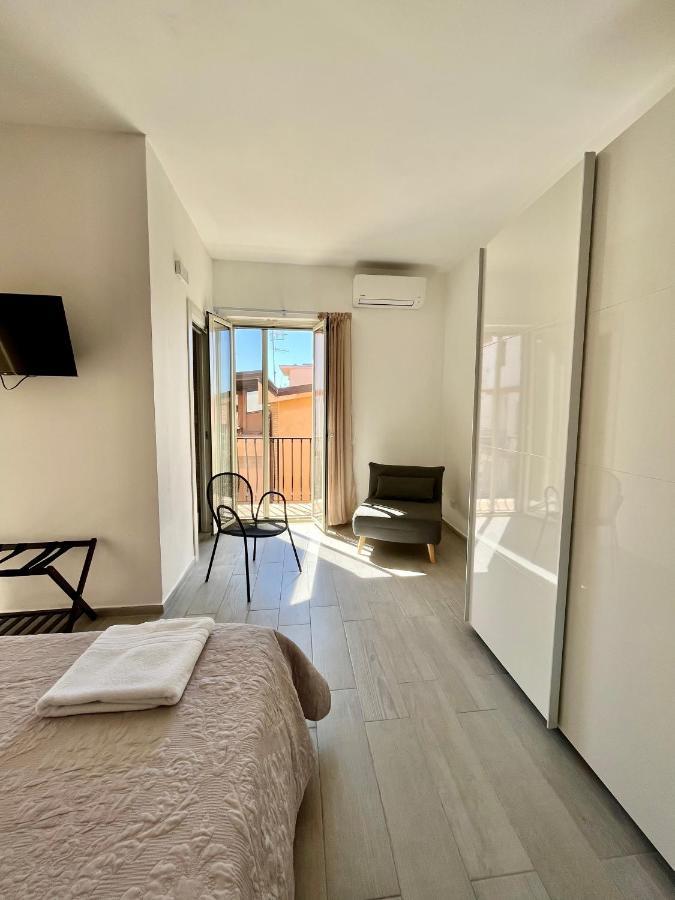 La Dependance Aparthotel Scilla Bagian luar foto
