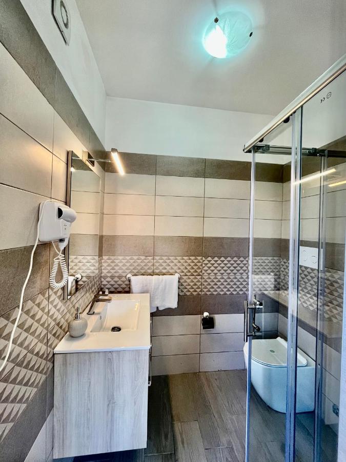 La Dependance Aparthotel Scilla Bagian luar foto